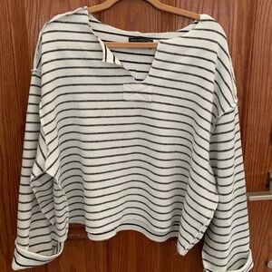 Urban Outfitters Striped Cropped Shirt - Medium